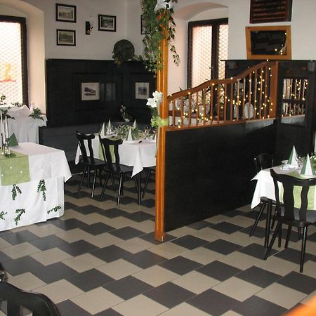 Hotel Kovarna Decin Exterior photo